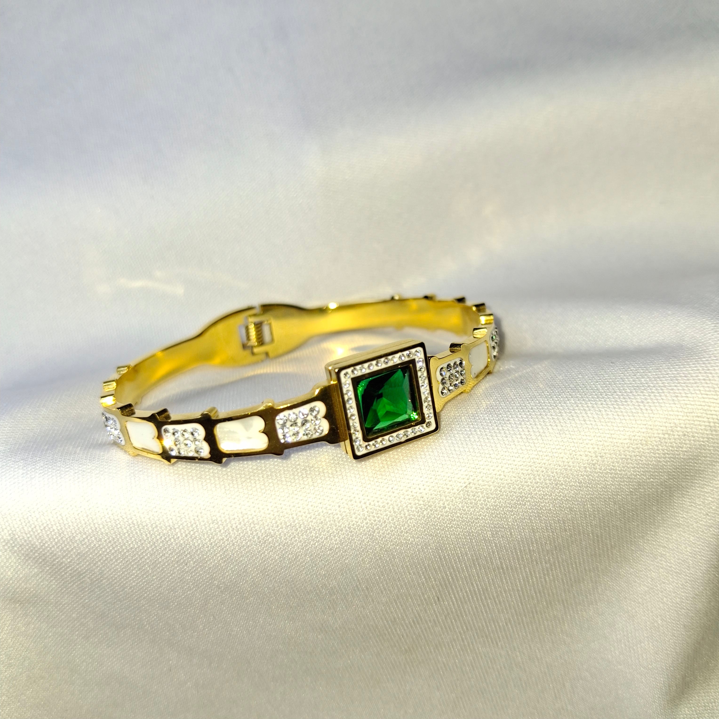 The Emerald Sovereign Bangle